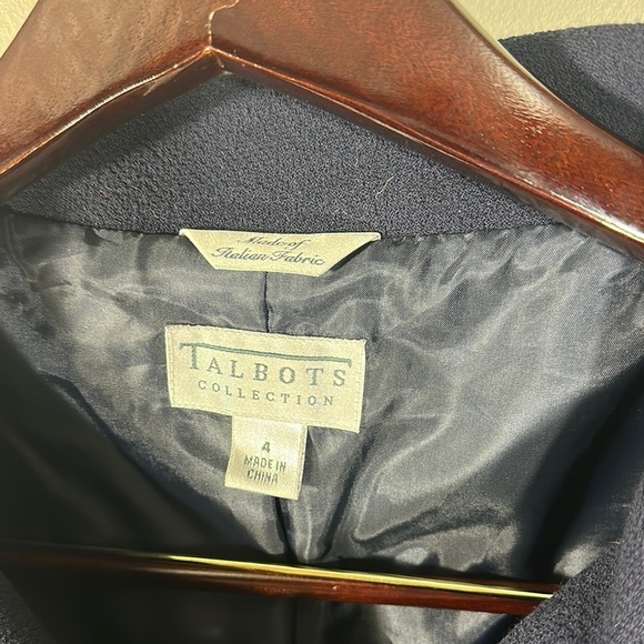 Vintage Talbots Blue Tailored Blazer with Notched Lapel - Picture 3 of 7